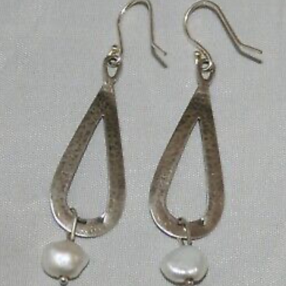 Silpada Vintage Sterling Silver Genuine Pearl Tear Drop Design Earrings - Picture 5 of 8